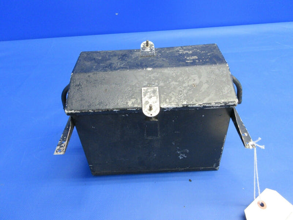 Piper PA23-235 / 250 Aztec Battery Box Assembly P/N 17564-00 (0524-2052)