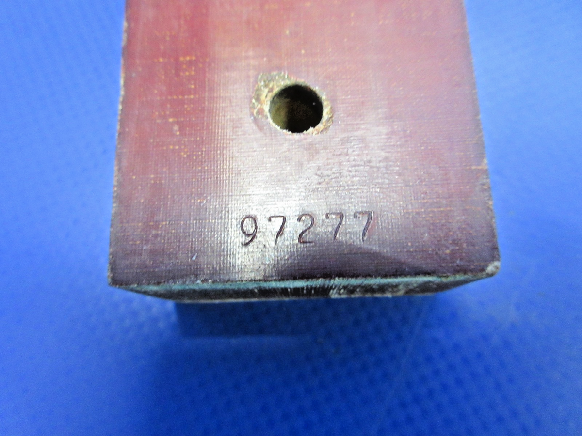 Cessna / Aircraft / Aviation / VOR Antenna P/N 97277 (0926-833)3