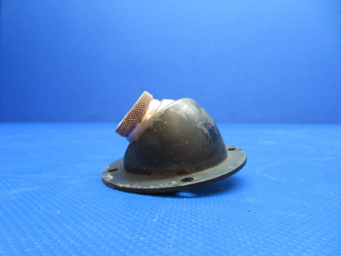Early Cessna 310 / 310B Wemac Air Valve P/N B2150 LOT OF 2 (0624-1713)