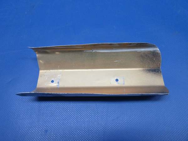 Beech 95 / D95A Travel Air Armrest Cover Plate Catch 35-534372-5 (0524-1078)