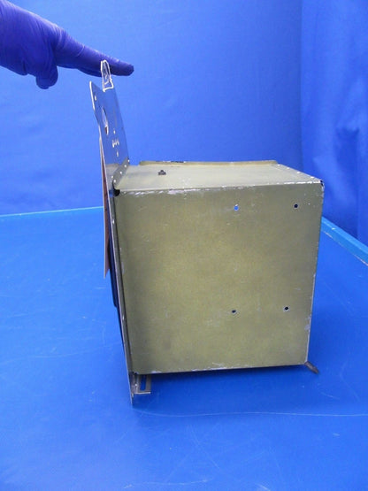 Piper Cherokee Six Glove Box P/N 69328-000, 69329-000 (0418-181)7