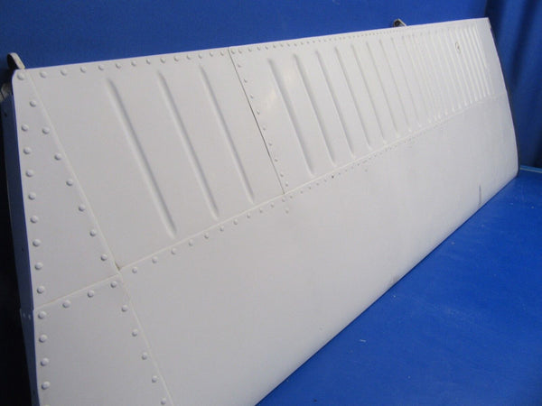 Beech Baron B58 Horizontal Stabilizer RH P/N 96-620005-632 (0118-193)