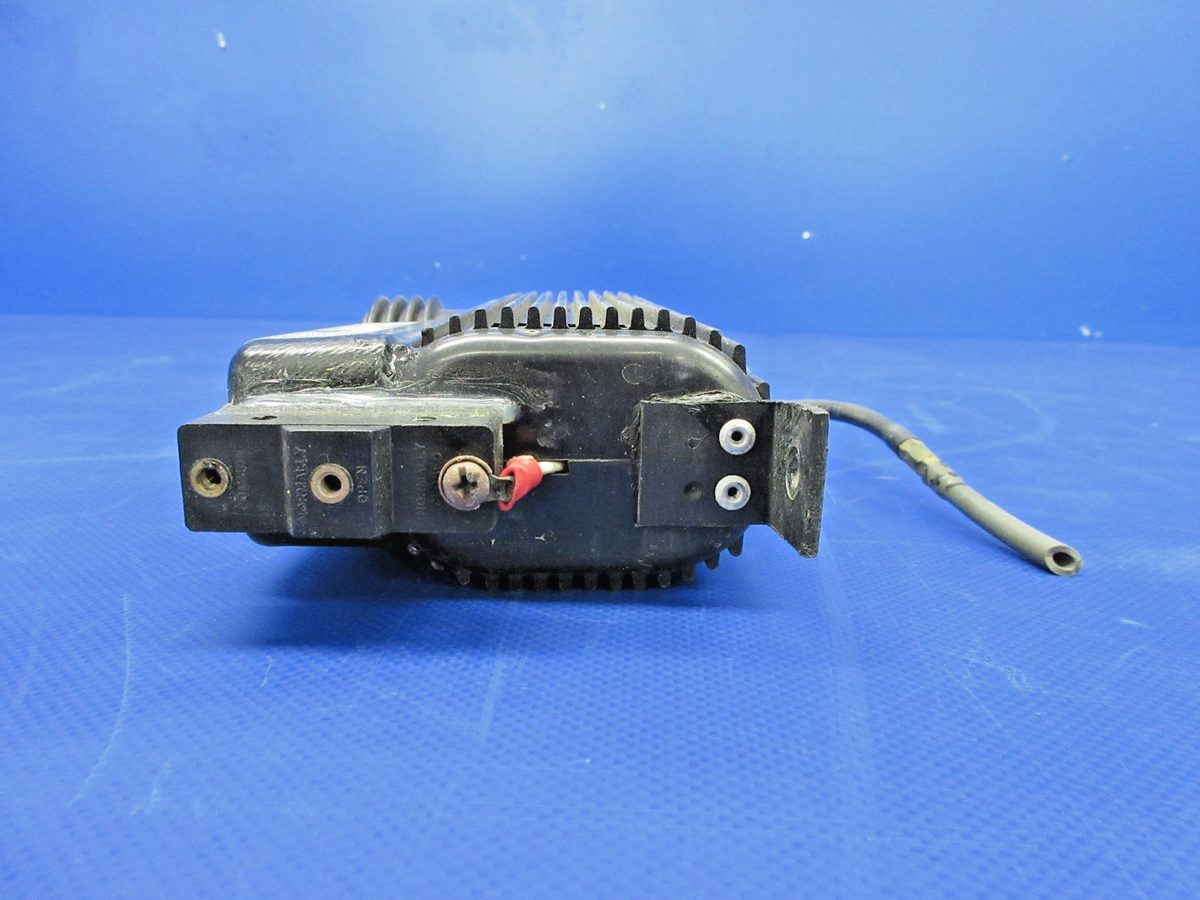 Cessna 310 / 310N Door Seal Pump 24V P/N 3000-24 TESTED (0926-743)3
