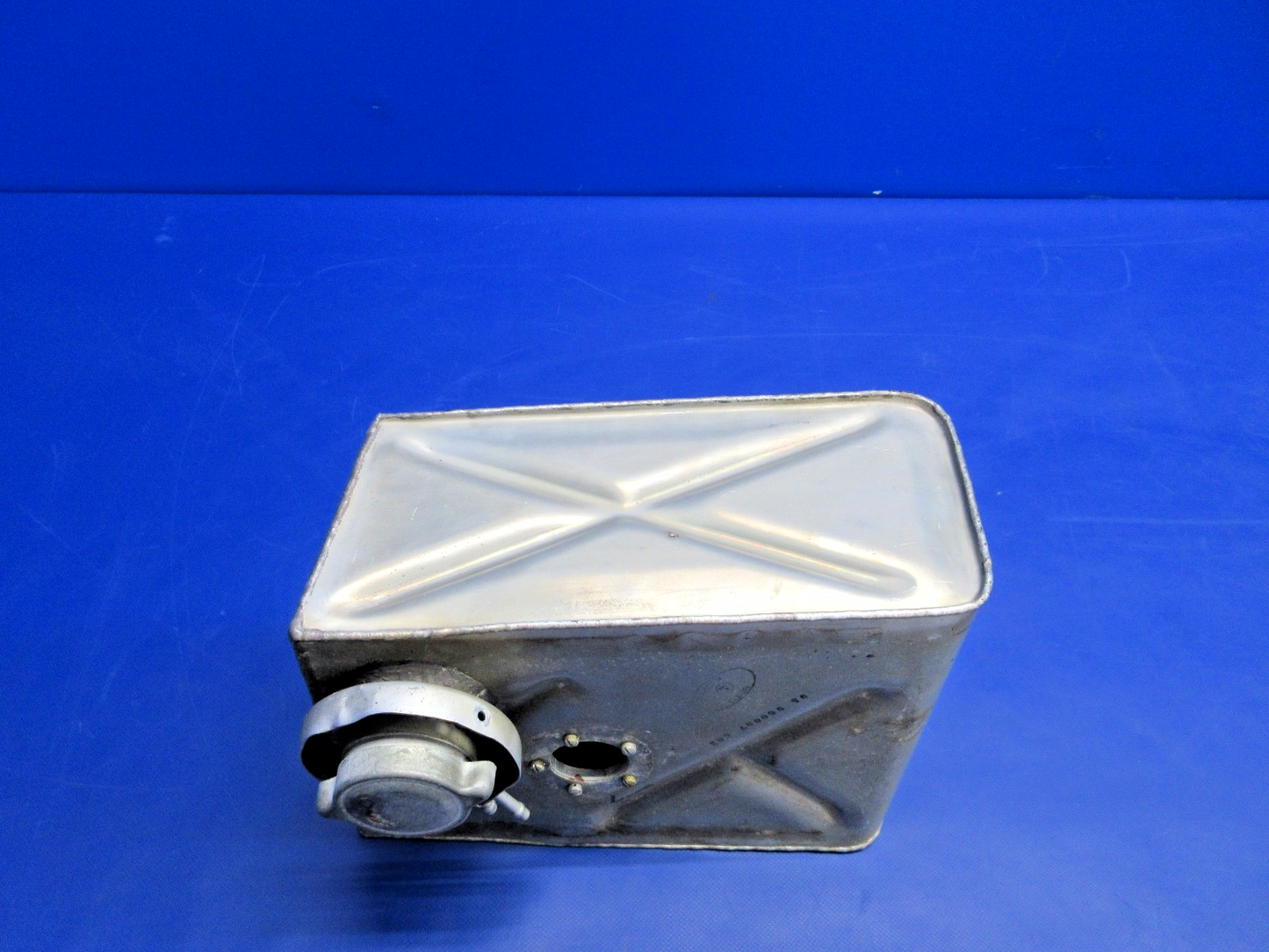 Beech 95 / D95A Travel Air Anti-Ice Fluid Tank  P/N 95-960007-1 (0326-834)1