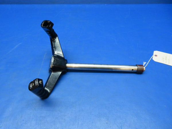 Piper PA-32RT-300T Lance II Pilot Control Wheel P/N 79276-12 (0924-2092)