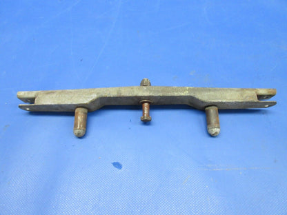 Piper PA-23-250 Aztec Nose Gear Steering Arm Assy P/N 17310-00 (0624-781)