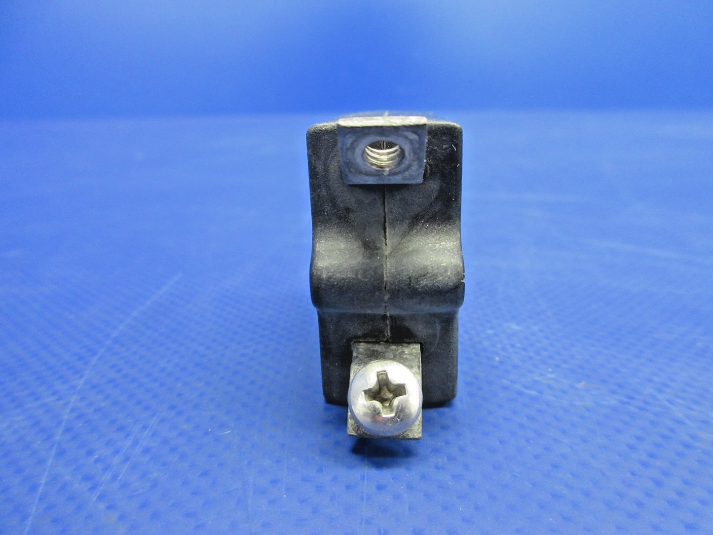 Air Tractor AT-301 Circuit Breakers P/N W23-X1AIG-10 LOT OF 4 (0626-746)12