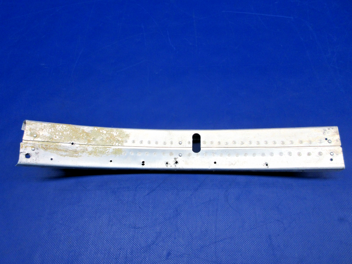 Mooney M20 / M20E RH Side Center Post Cover P/N 3374 (0526-908)3