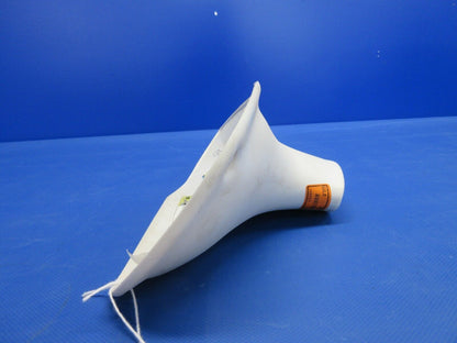 Cessna 172 RH Lower Gear Fairing P/N 0541224-2-D70,  0541224-2 NOS (0424-1267)