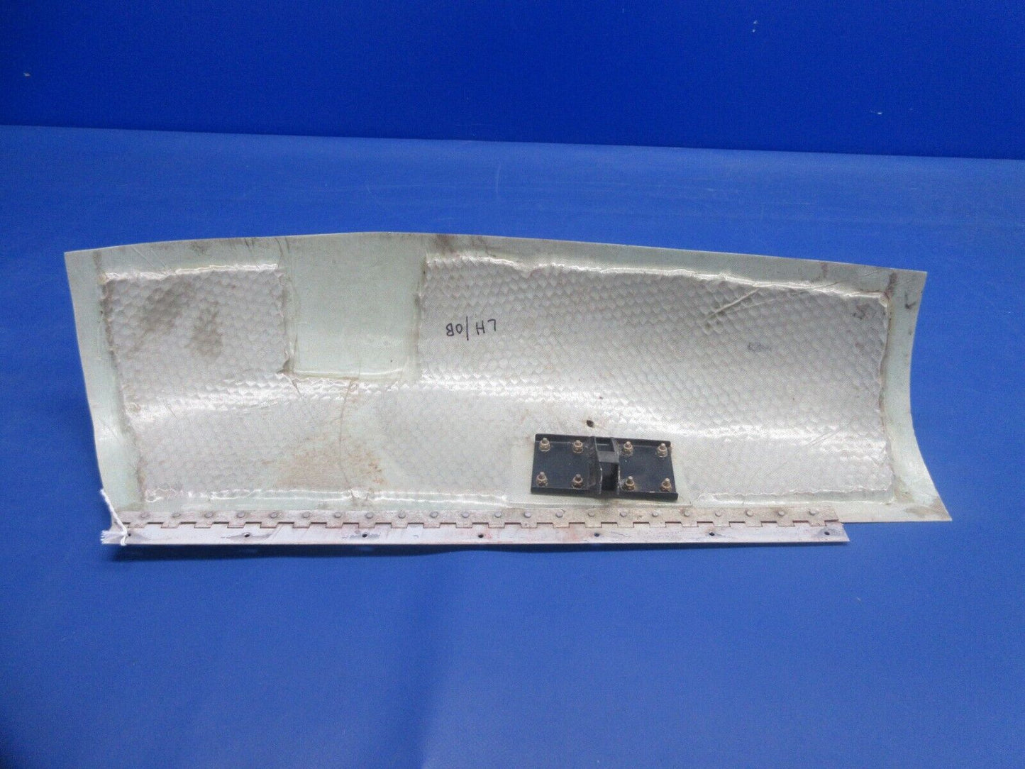 Bellanca 17-31A Viking LH Outboard Main Gear Door P/N 4001-3 (0924-2043)