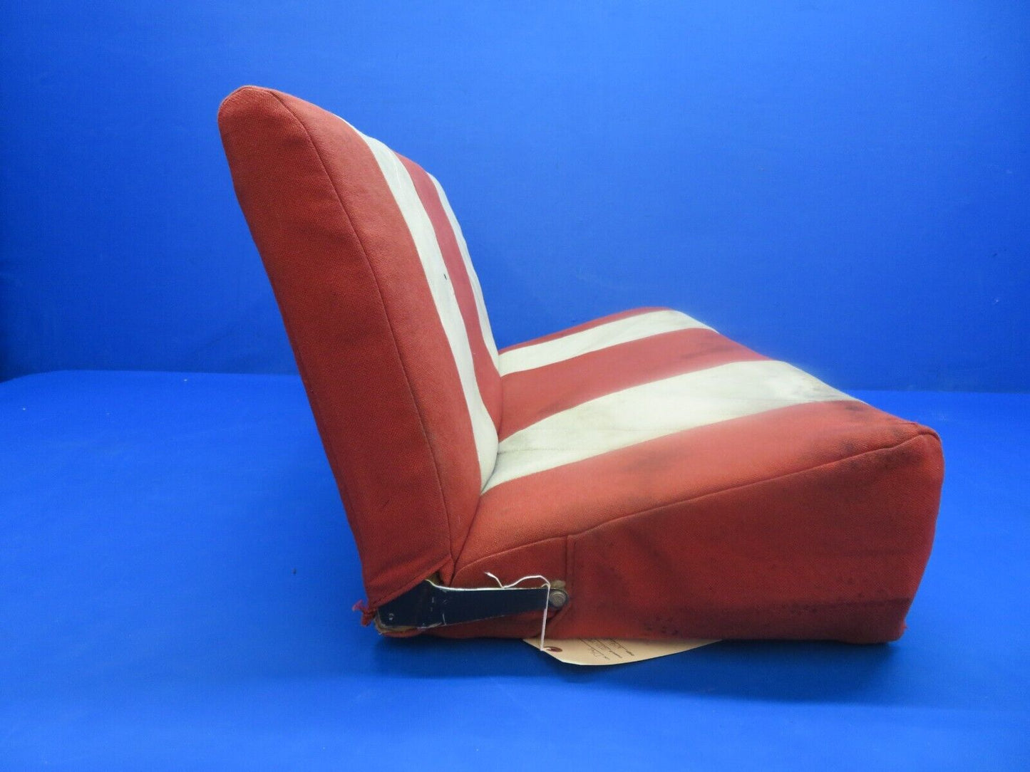 Lake LA-4-200 Rear Seat Assy w/ Headrest P/N 2-7402-1, 2-7403-3 (1222-758)
