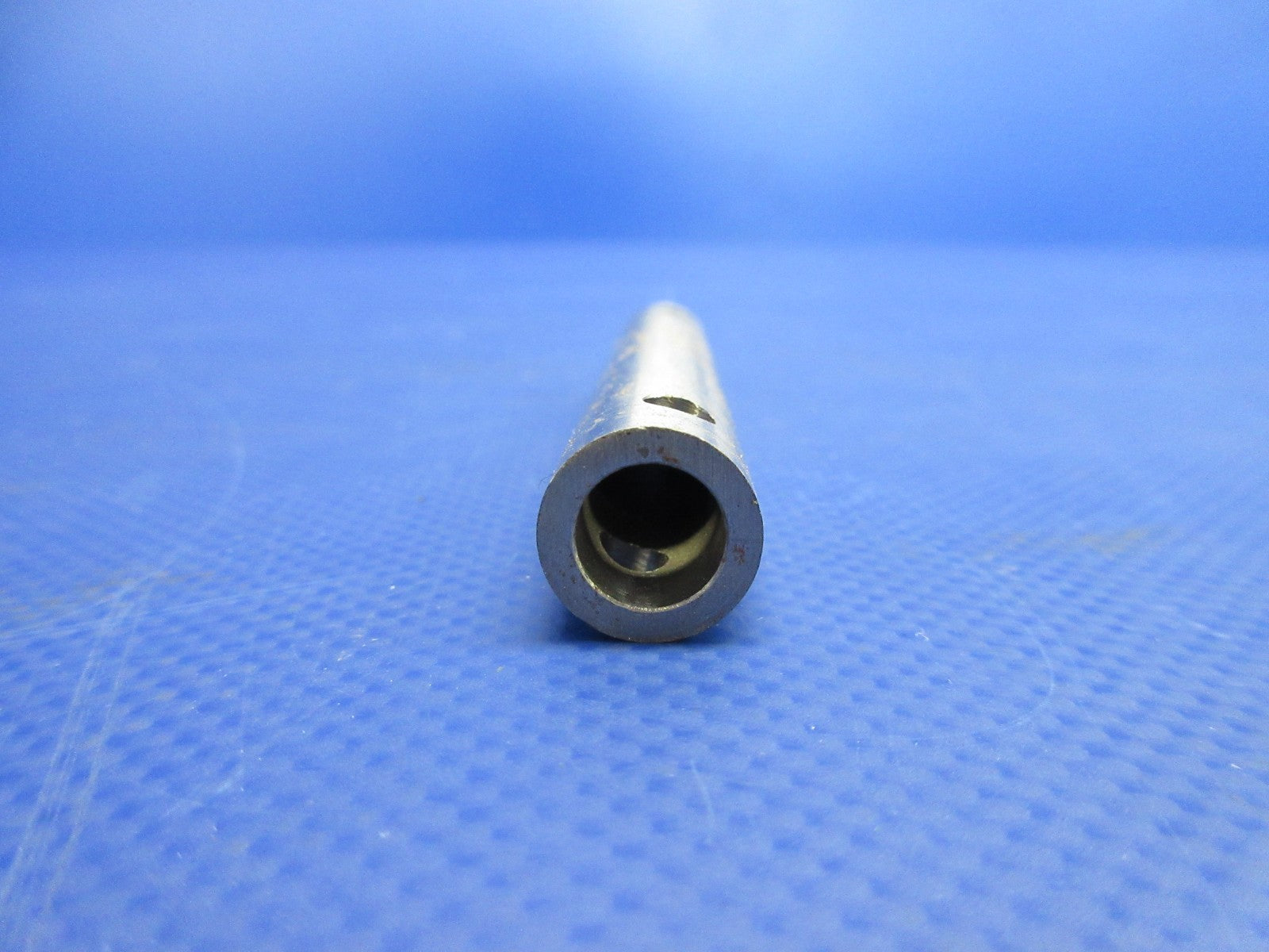 Cessna Control Yoke Shaft P/N 0411255 NOS (0326-1010)8