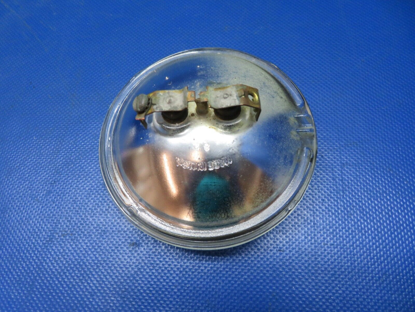 Beech C24R Landing Light Bulb & Retaining Ring P/N 169-110000-235 (0524-1563)