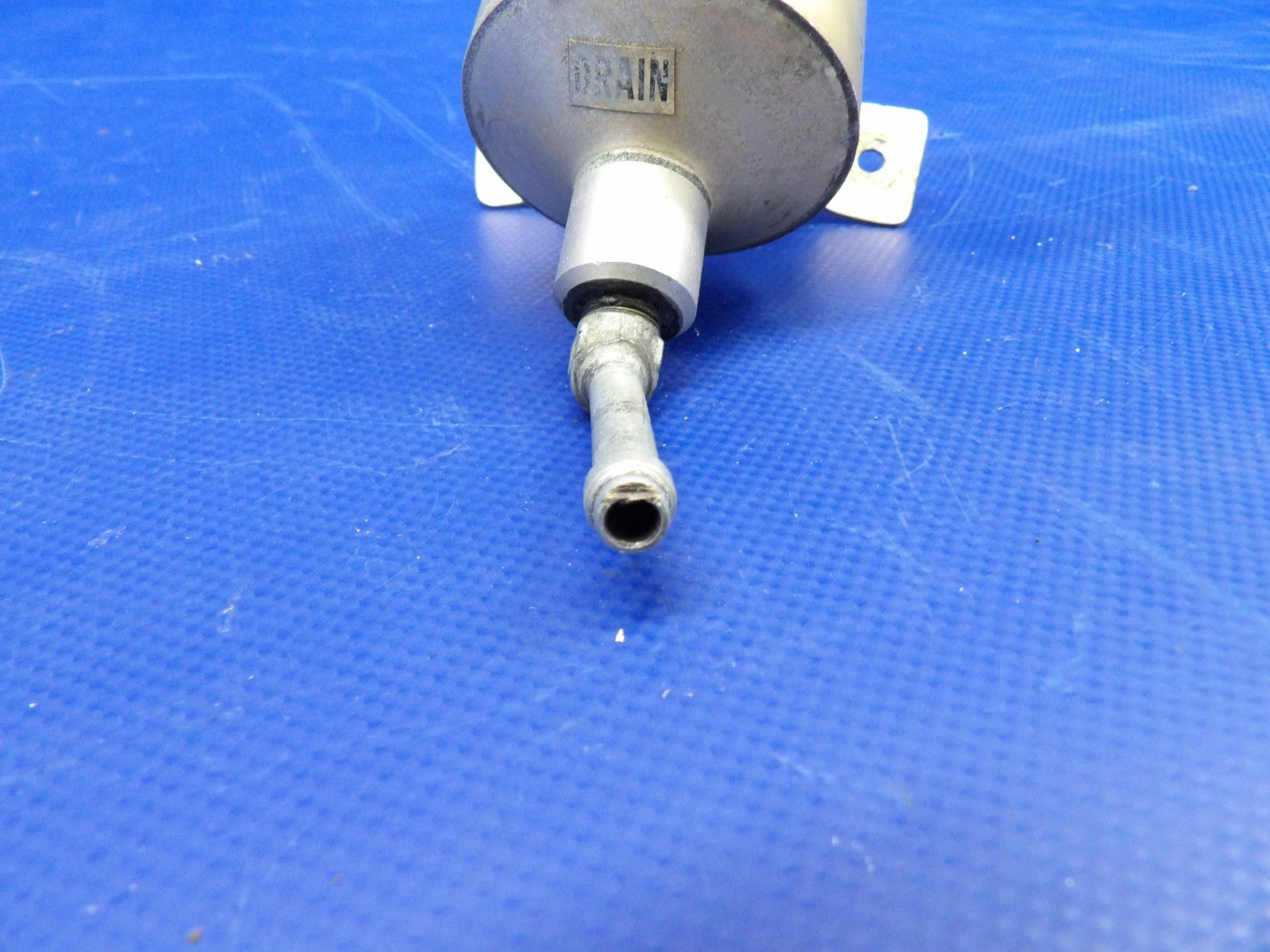 Beech 95 / D95A Travel Air Oil Air Separator P/N 95-380009 (0326-410)9