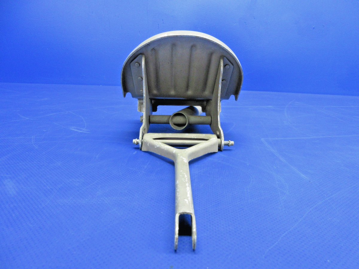 Cessna Rudder Pedal P/N 0310453 LOT OF 2 (0926-714)11