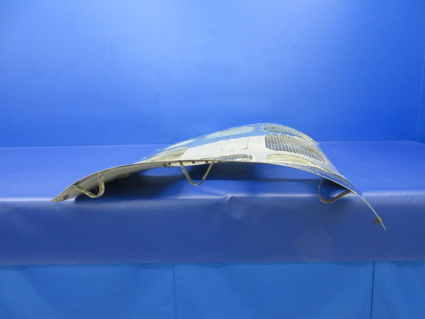 Bell 47J-2 Helicopter Fuselage Cowl RH P/N 47-340-207-231 (1124-1417)