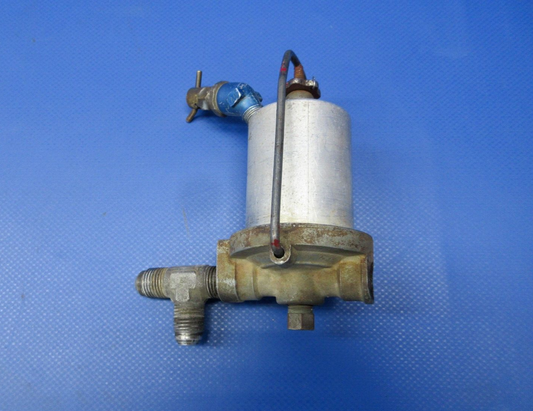 Piper PA-28-181 Archer Fuel Gascolator Assy P/N 62301-03 (0624-1377)
