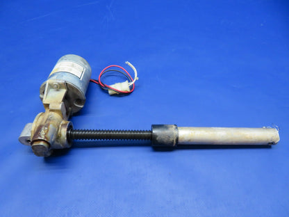 Beech 76 Duchess Flap Actuator w/ Motor 12/14v P/N D151-00-1 TESTED (0326-102)11