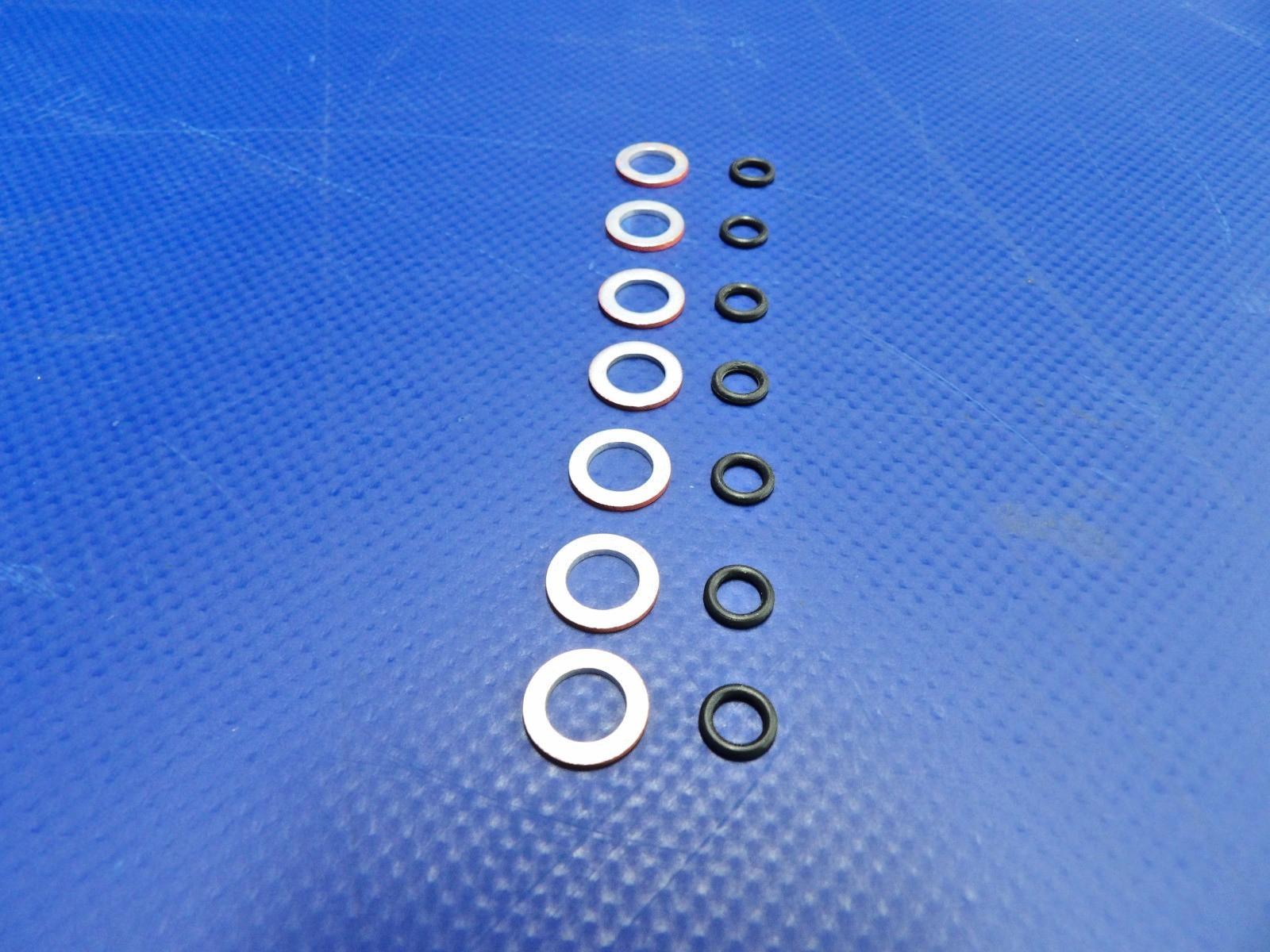 Beech King Air Metal Retainer & Seal P/N 800-515-10 LOT OF 7 NOS (0426-1287)3