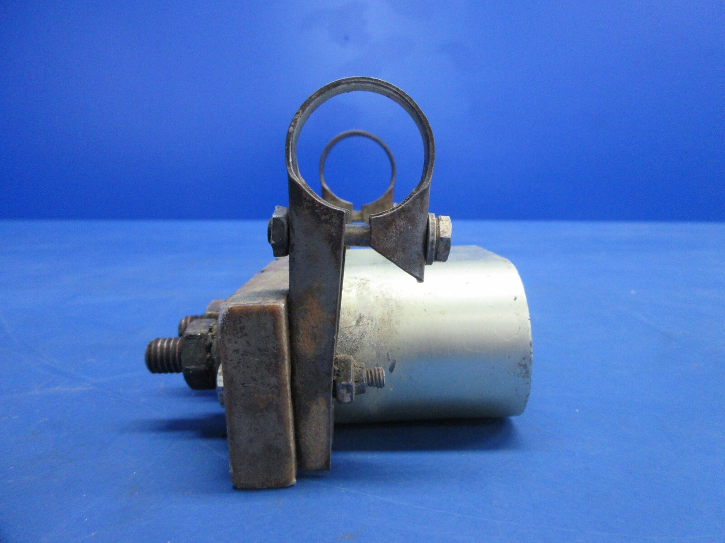 Bell 47J-2 Helicopter Ground Service Plug Receptacle (1124-895)1