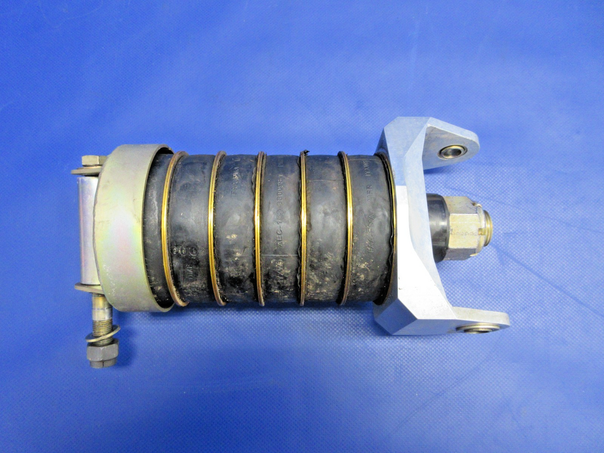Cirrus SR22 Front Nose Gear Shock Absorber P/N 13386-001 (0926-799)1