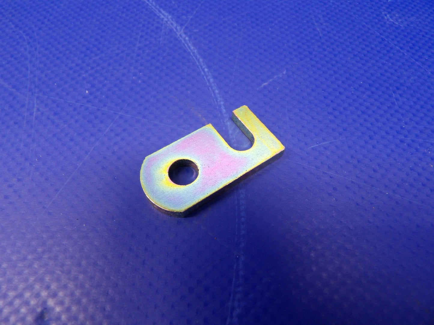 Cirrus SR20 Anchorage Clip P/N 11669-003 NOS (0426-1322)7