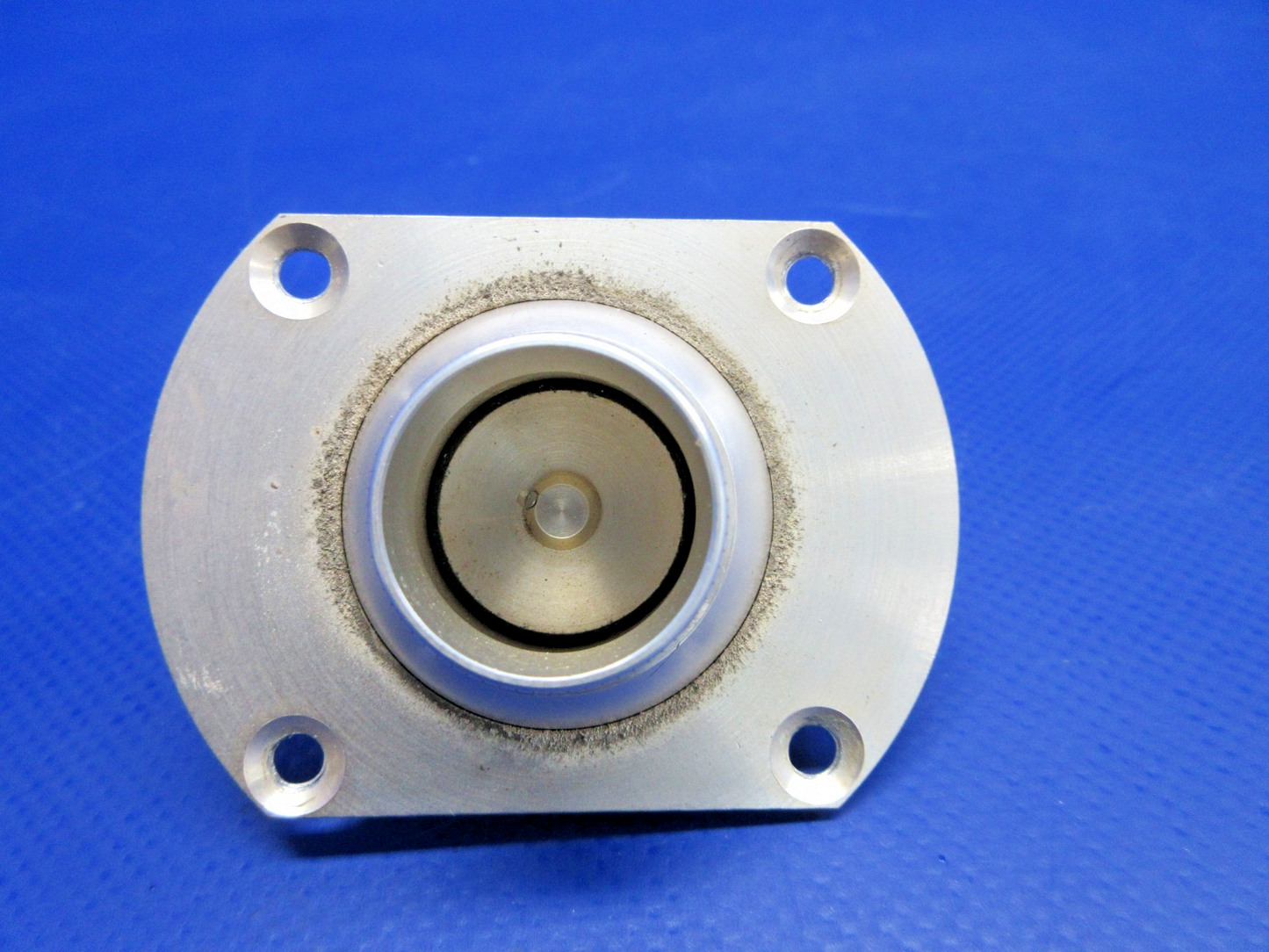 Beech D95A Travel Air Wemac Air Valve P/N B-2120-501 (0326-820)3