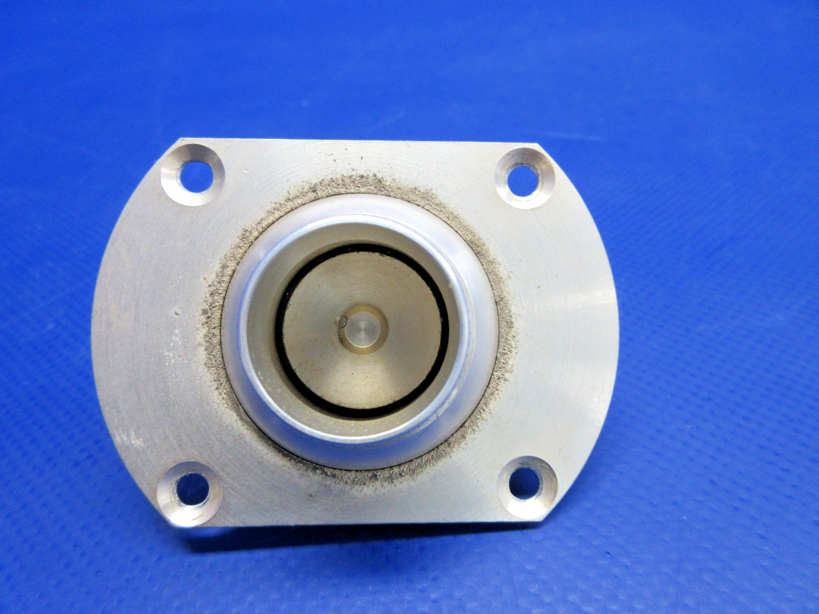 Beech D95A Travel Air Wemac Air Valve P/N B-2120-501 (0326-820)3