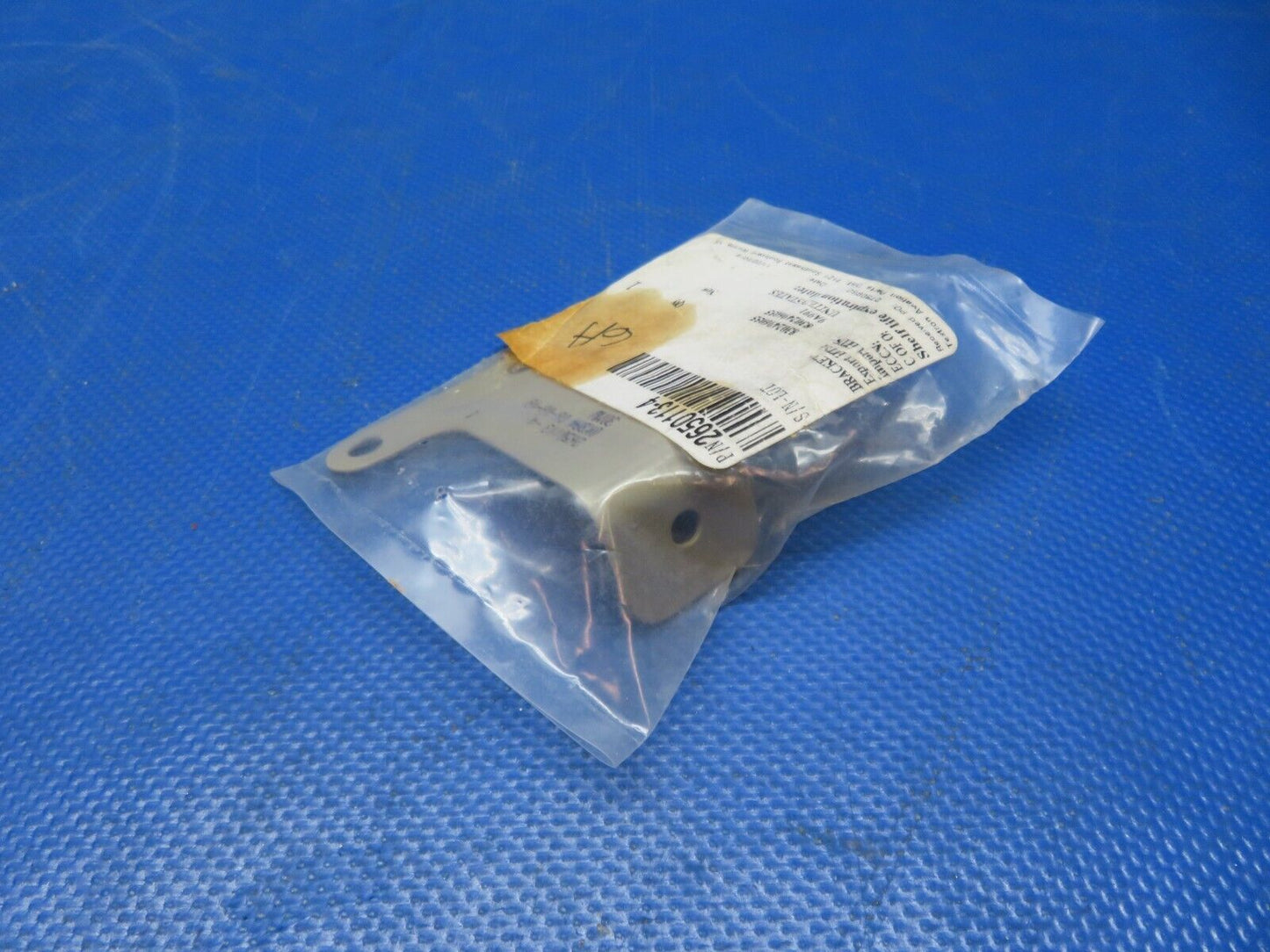 Cessna Bracket P/N 2650113-4 NOS (1024-248)