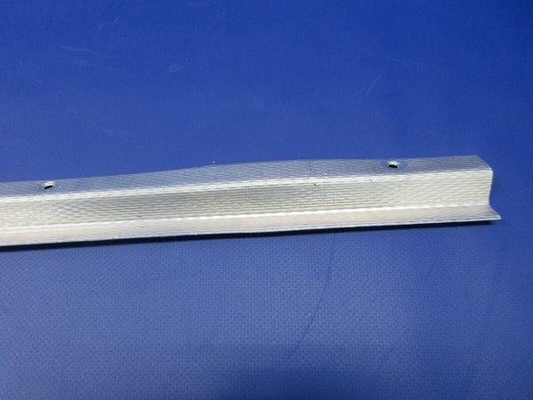 1996 Piper PA-28-181 Archer III Floor Trim Strip P/N 99143-00 (1224-2036)