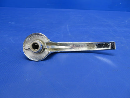 Cessna 172 / 172M Interior Cabin Door Handle P/N 0517006-2 (0826-407)8