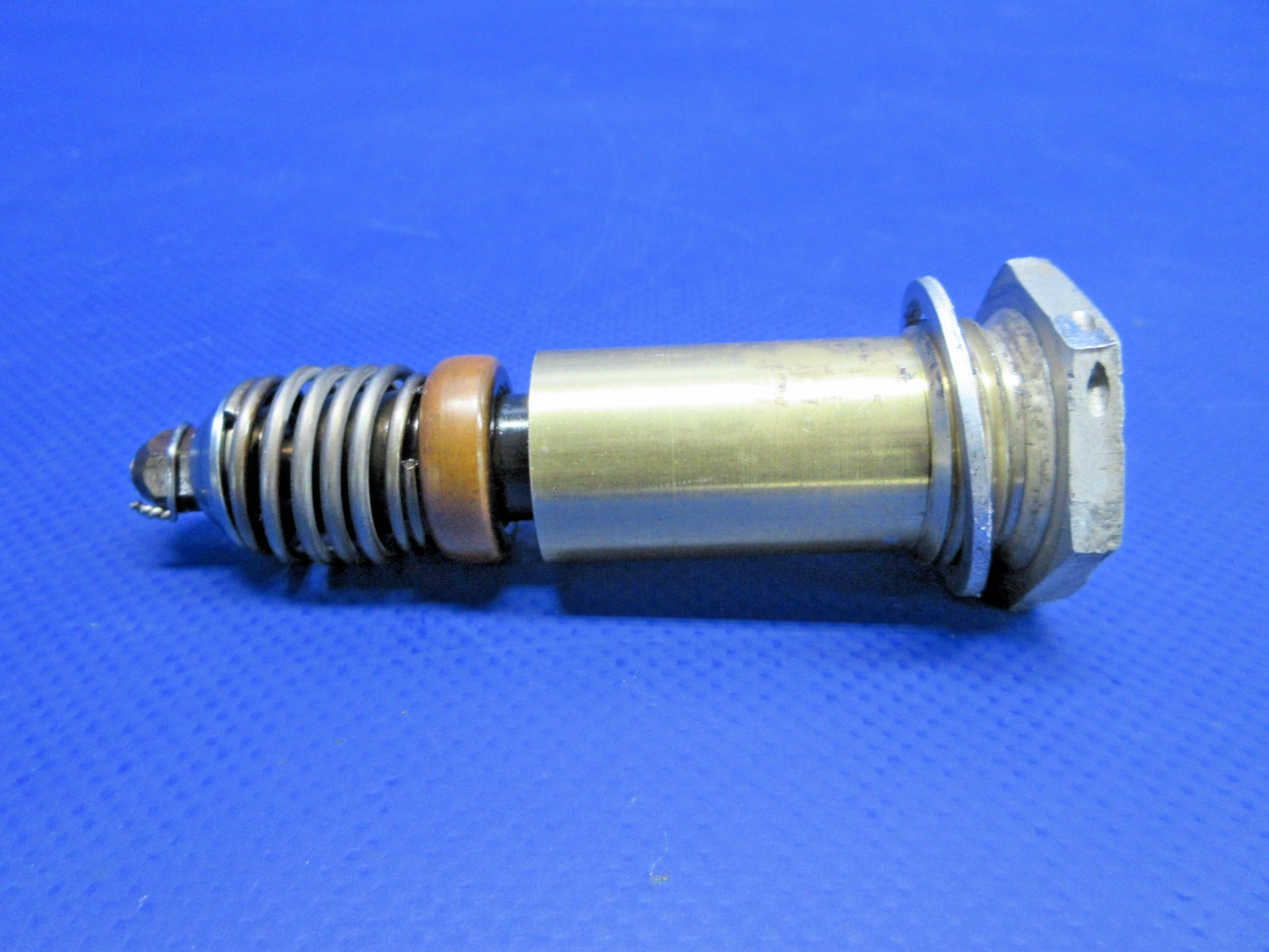 Lycoming / Beech D95A Travel Air Vernatherm Valve P/N 75944 (0326-822)2