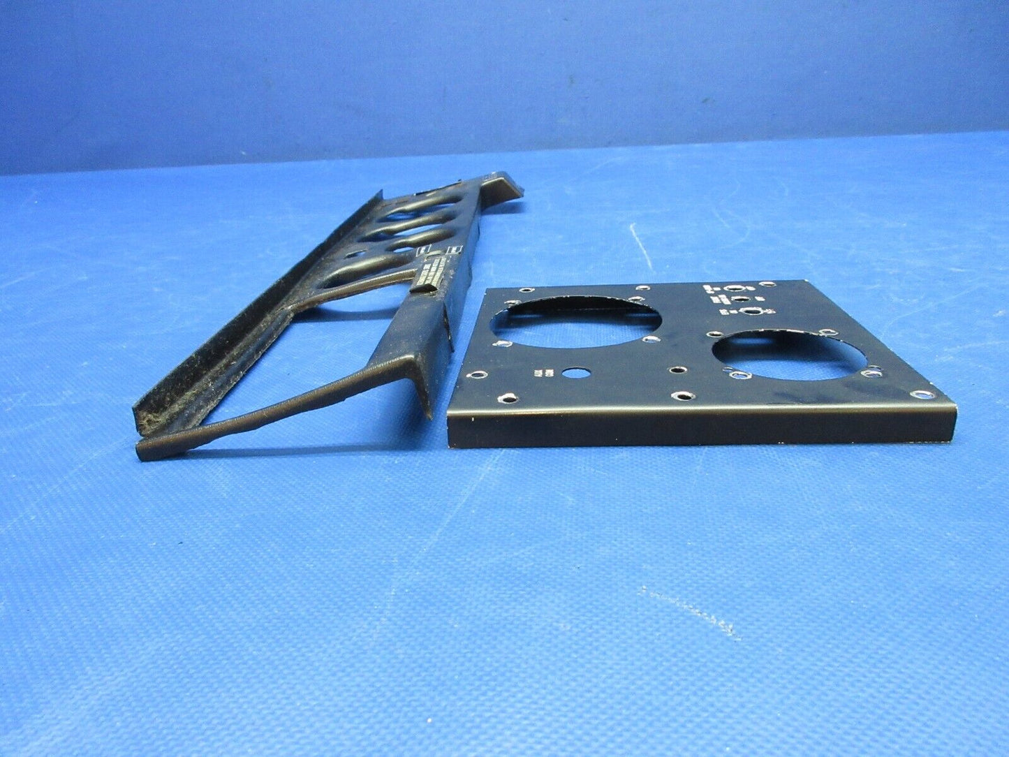 Piper PA-32RT-300T Lance II Instrument Panel Cover Assy P/N 69659-00 (0924-1415)