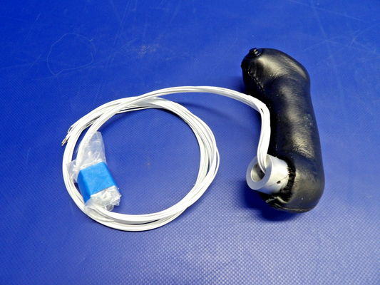Cirrus LH Control Yoke Grip P/N 28995-401 NOS (0426-1384)0