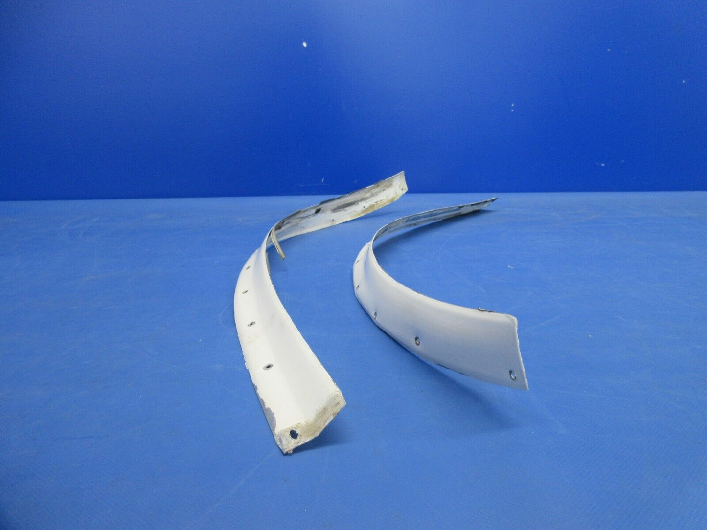 Piper PA-32RT-300T Lance II Windshield Collar & Trim Strip 69220-04 (0924-2081)