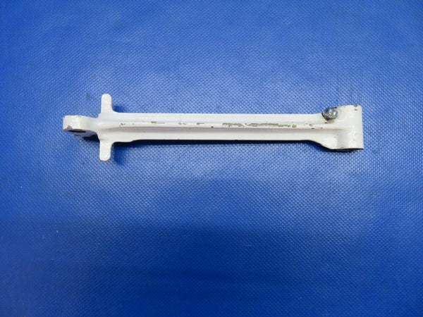 Beech 95 / D95A LH Retract Brace Leg Assy Main Gear P/N 35-815129 (0724-1853)