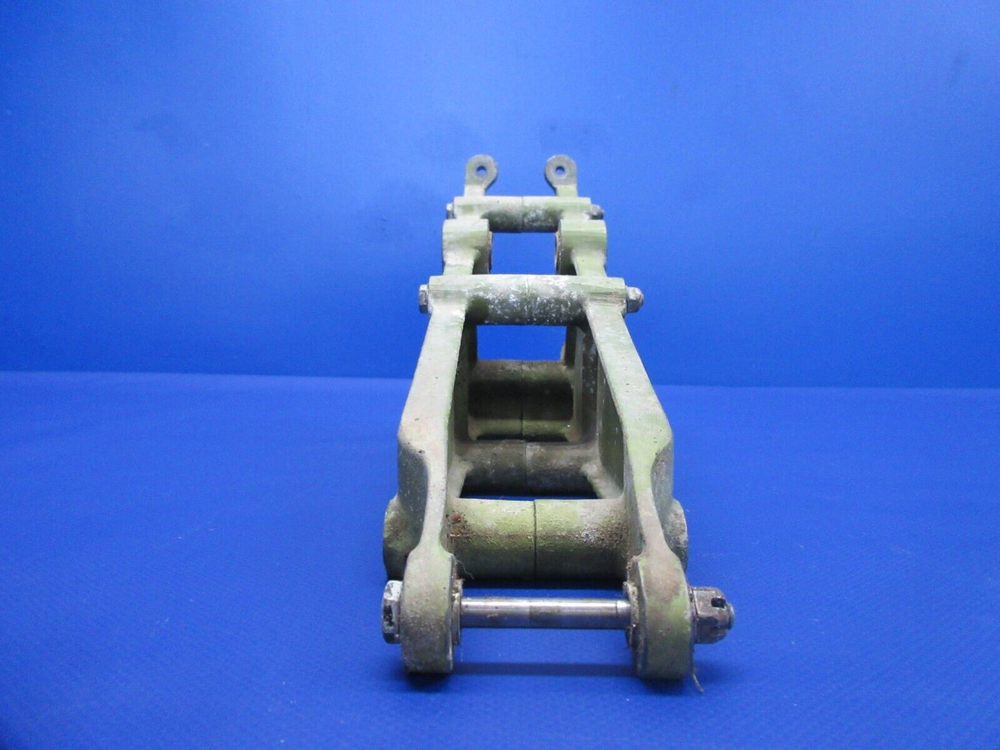Bell 47J-2 Helicopter Power Cylinder Support P/N 47-724-115-13 (1124-942)