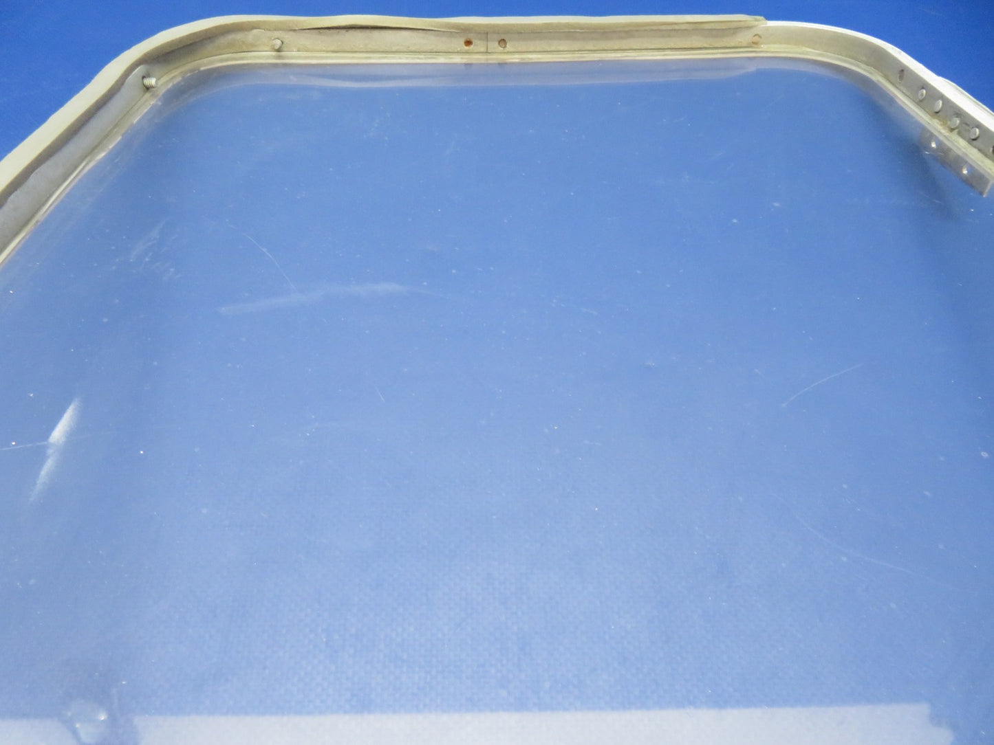 Cessna 140 RH Door Window P/N 0411181-1 (0326-114)13