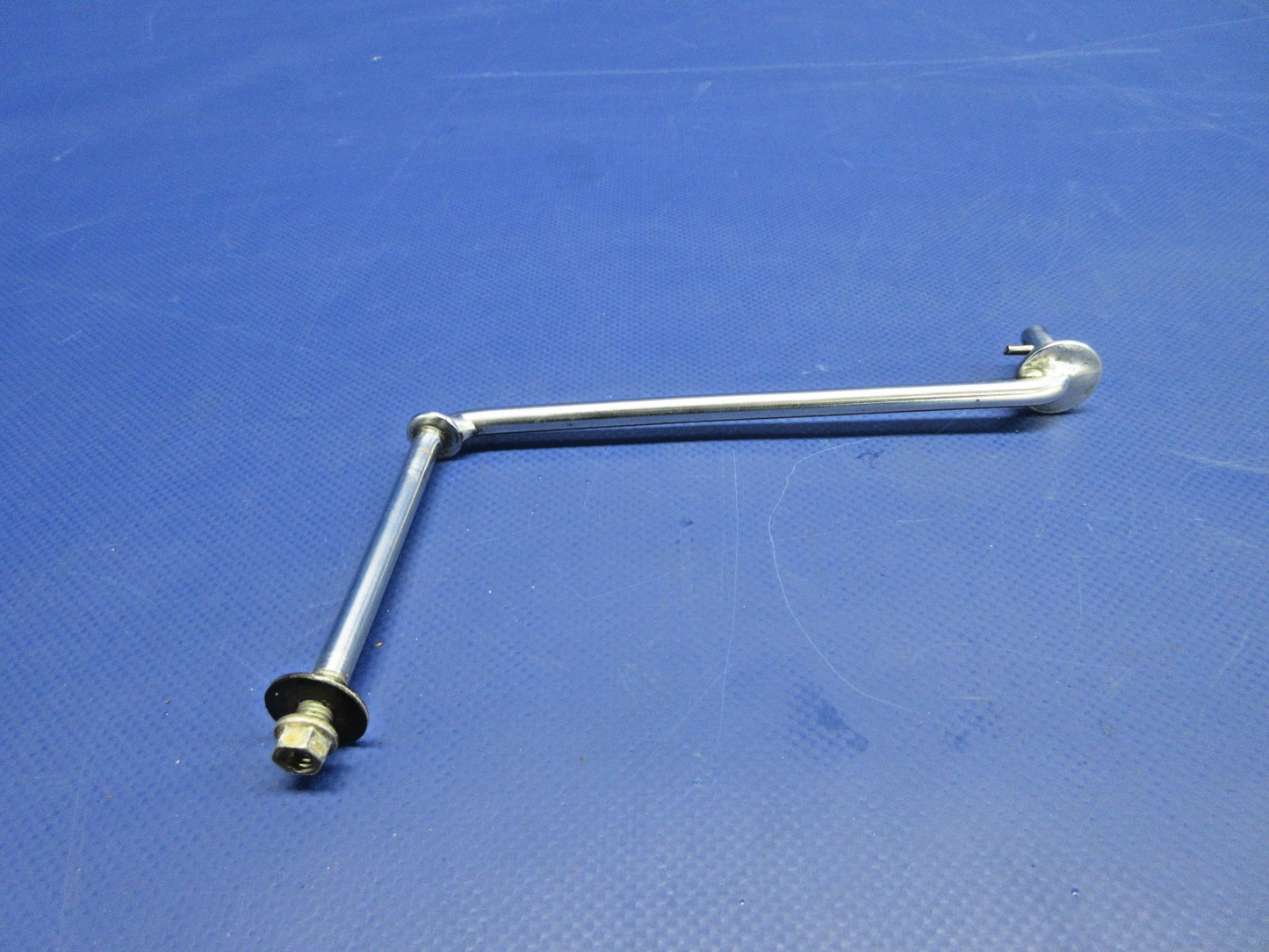 Beech D95A Travel Air Cabin Door Lower Rod P/N 95-420012-3 (0326-789)2