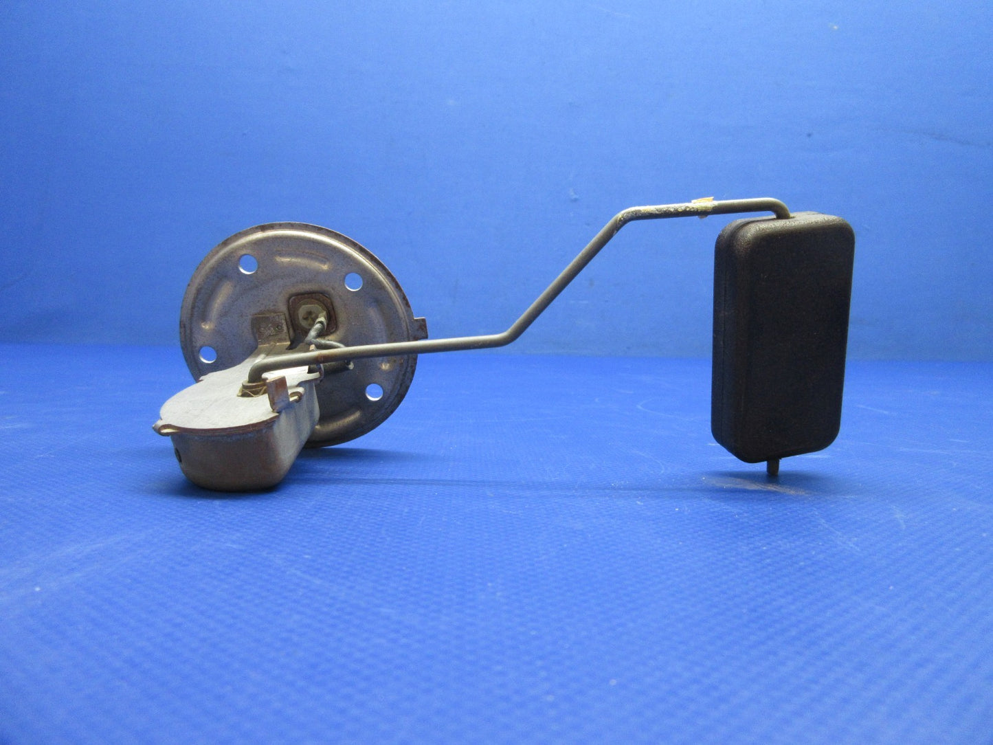 Beech Auxiliary Fuel Level Transmitter OTBD LH P/N 95-380013-1 TESTED (1225-790)5