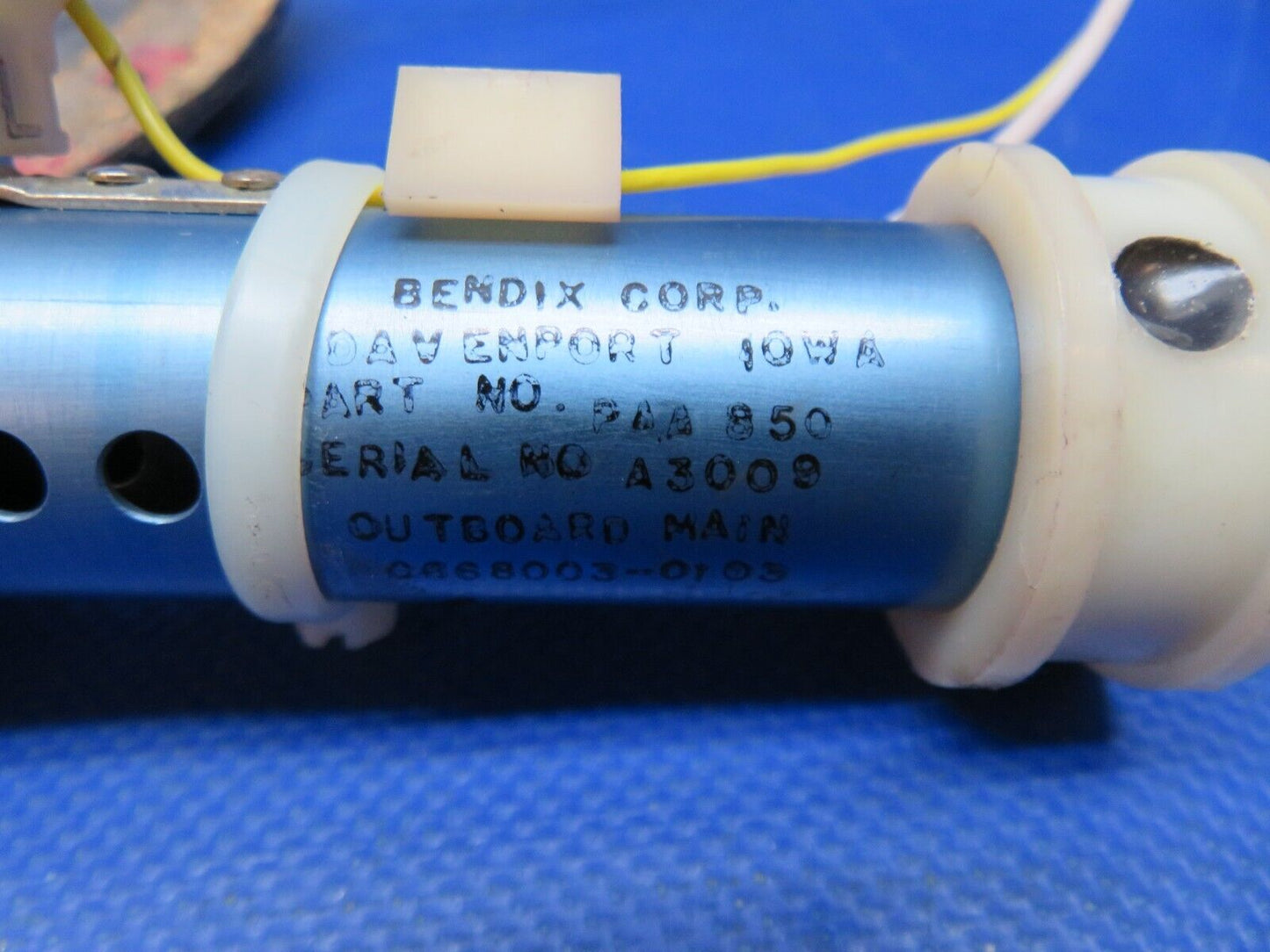 Consolidated Airborne LH OTBD Fuel Sensor P/N C668003-0103 WARRANTY (0824-185)