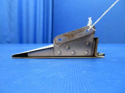 Piper PA-34-200T Seneca II RH Stabilator Trim Tab 95864-01 (0524-1724)