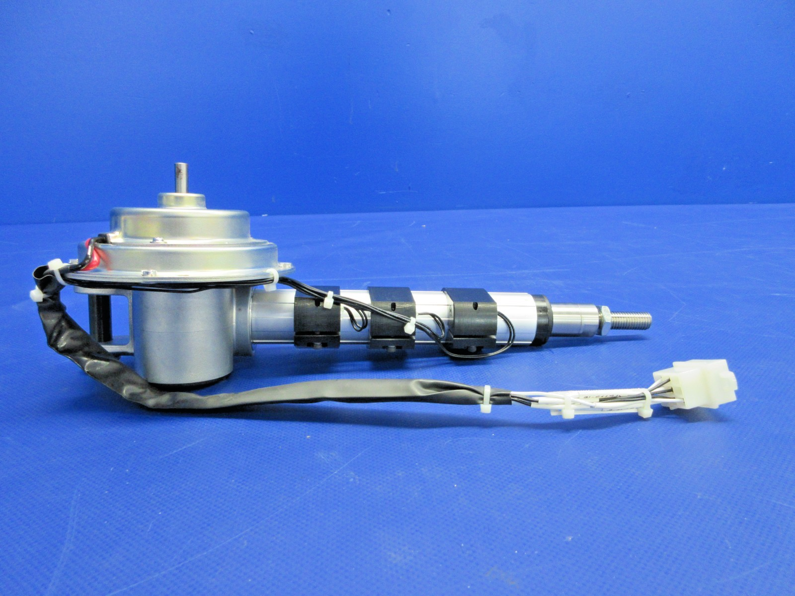 Cirrus SR20 / SR22 Flap Actuator w/8130 P/N 11787-003S OH (0326-712)3