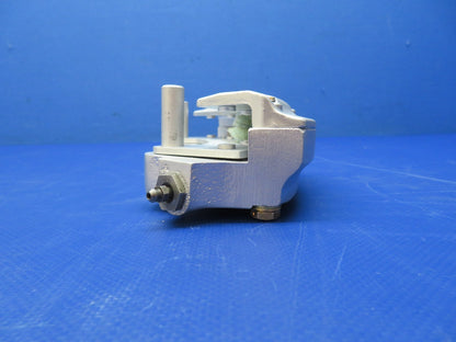 Cessna 310 / 310N Cleveland 30-28D Brake Caliper REBUILT (0926-413)3