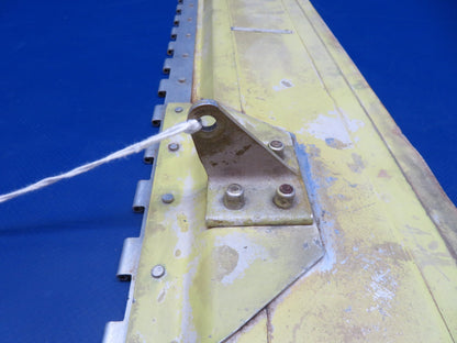 Beech 76 Duchess LH Nose Gear Door P/N 105-410000-81 (0326-118)7