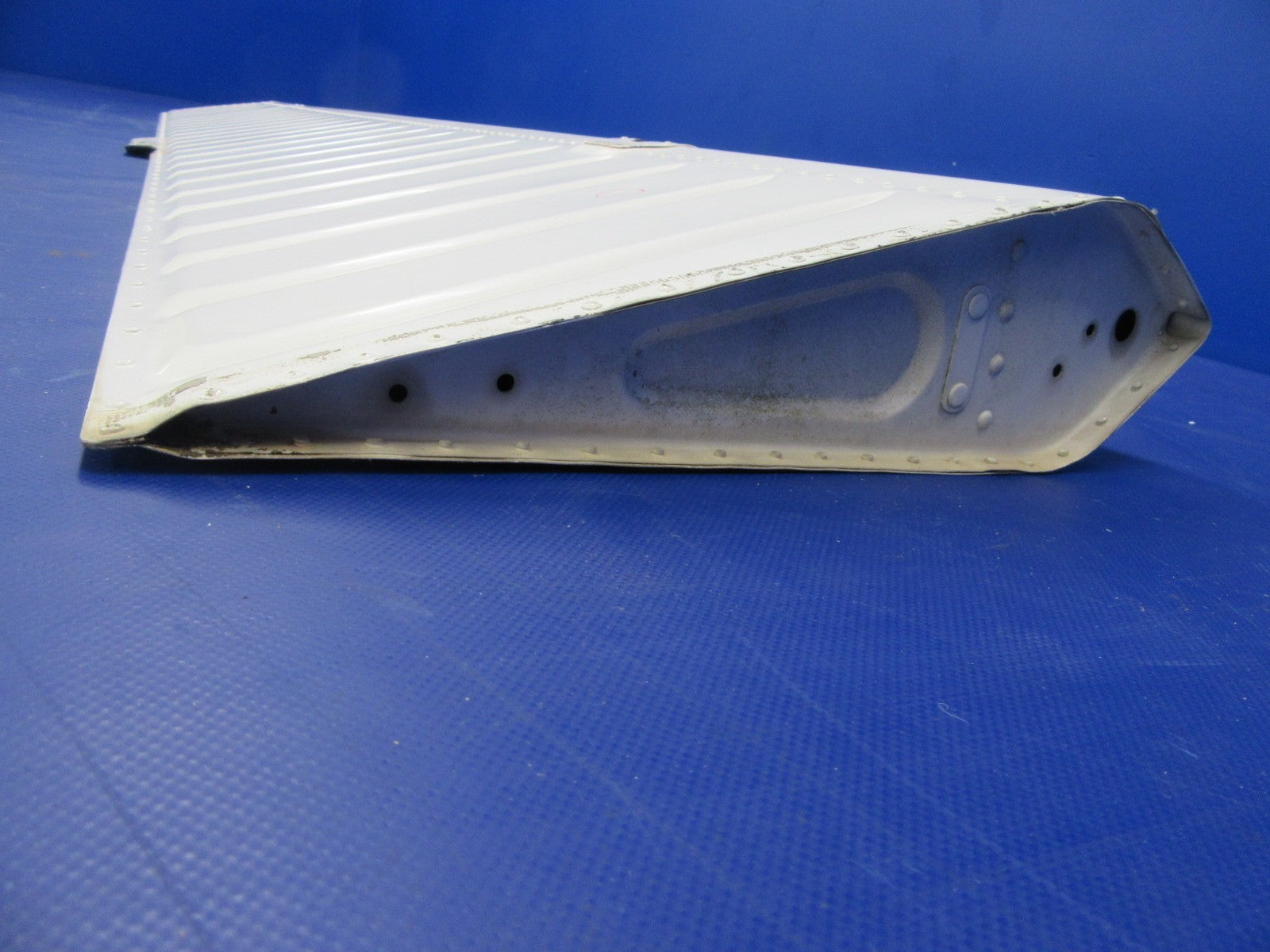 Beech 35 / F35 Bonanza Aileron LH or RH P/N 35-135025 (0326-28)4