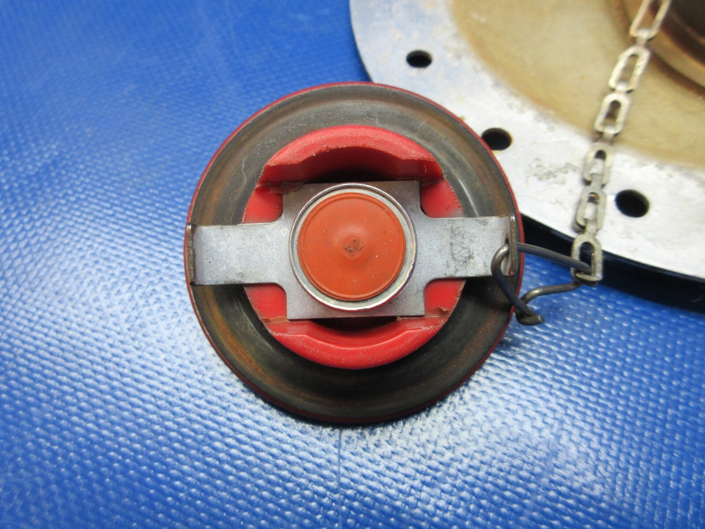 Cessna 182 Fuel Tanker Adapter Plate & Vented Fuel Cap 0721300-13 (0225-1405)9