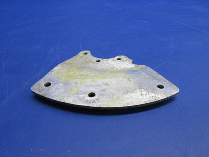 Piper PA-28-235 Cherokee RH Wheel Fairing Bracket P/N 63370-04 (0926-895)4