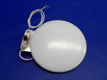 Piper Cherokee Dome Light Reflector & Panel Light P/N 572-582 TESTED (0626-1426)4