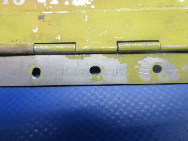 Beech 18 Fuel Drain Door Assy P/N 181175U (0224-1094)